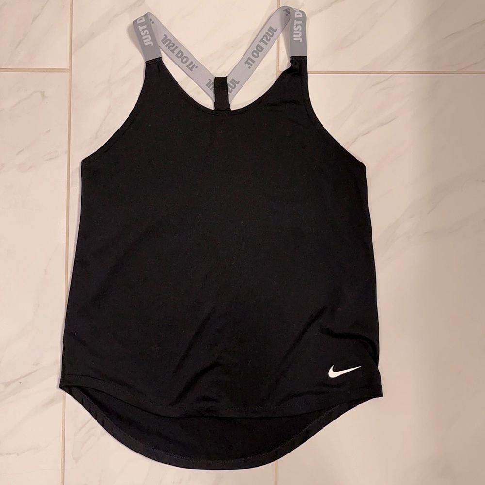 Nike tank